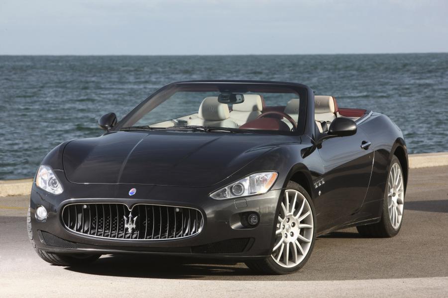  Maserati GranCabrio 2010 года  (фото 67 из 101)